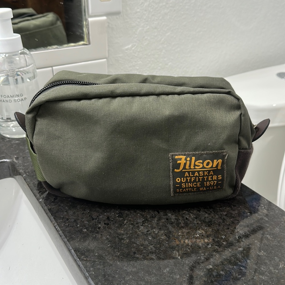 Filson Dopp bag